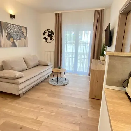 Komljenovic Апартаменты Пула