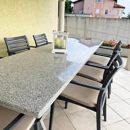 Komljenovic Апартаменты