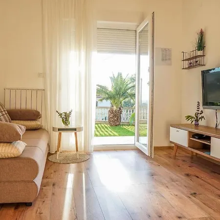 Komljenovic Apartmán Pula