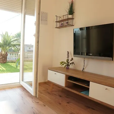 Апартаменты Komljenovic Пула