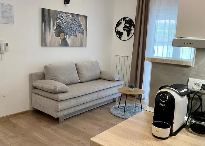 Apartment Komljenovic *